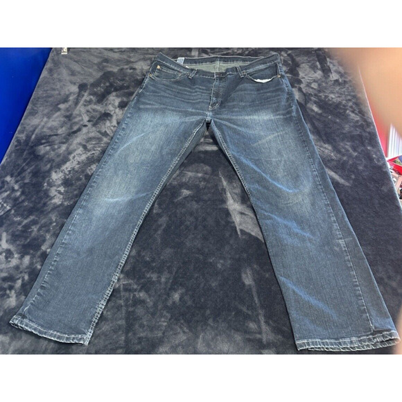 Levi's Other - Levi's 559 Jeans Mens 38x32 Relaxed Straight Leg Dark Wash Denim Blue